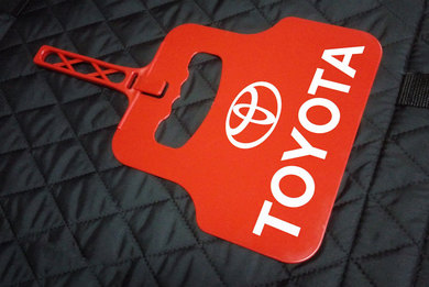 картинка Мангал туристический с логотипом Toyota
