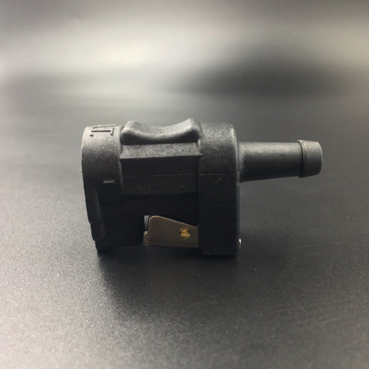 картинка Коннектор топливный Yamaha 9.9-250, F6-350 (Osaka)