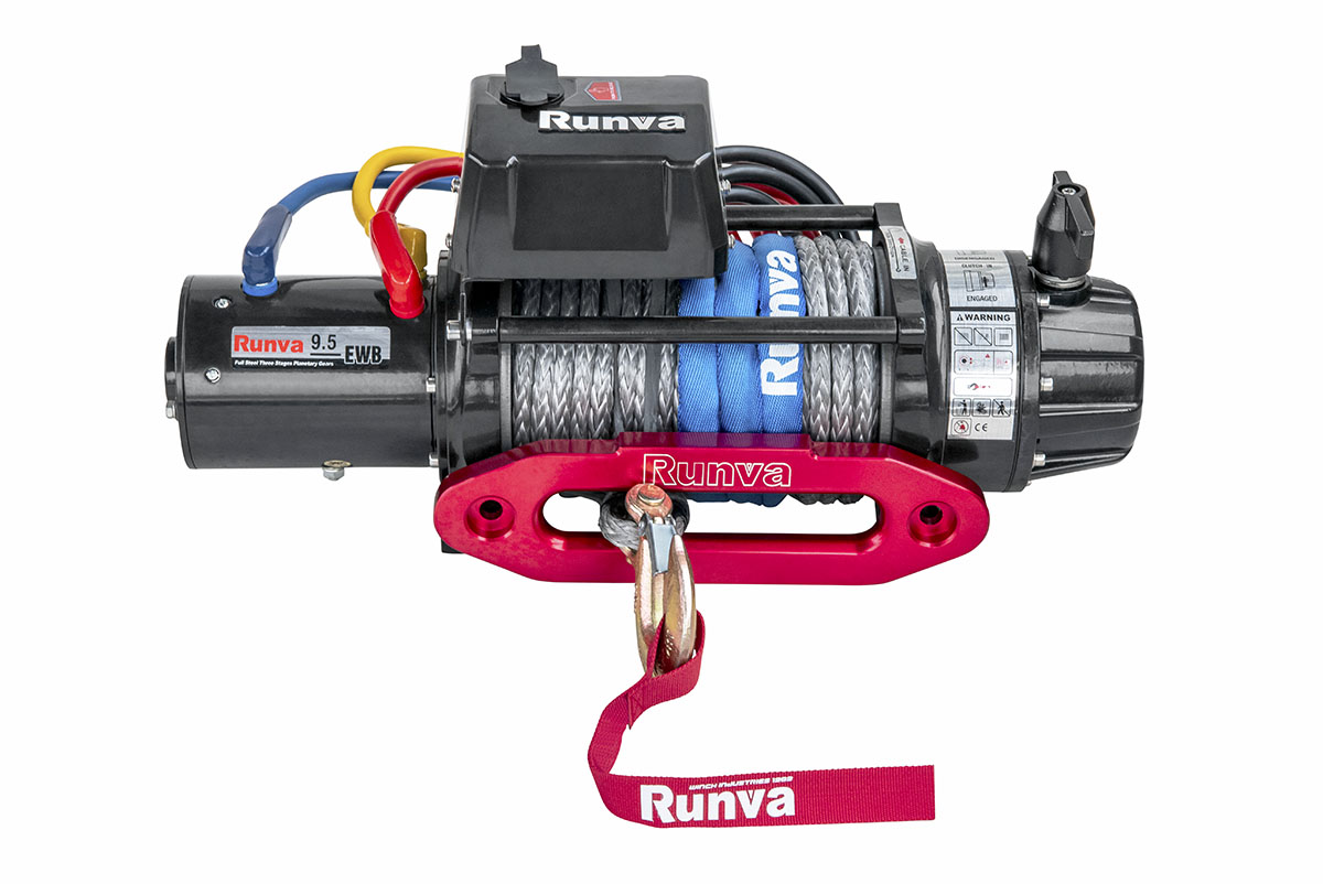 картинка Лебедка Runva 9500 lbs 4350 кг влагозащищенная, синтетика