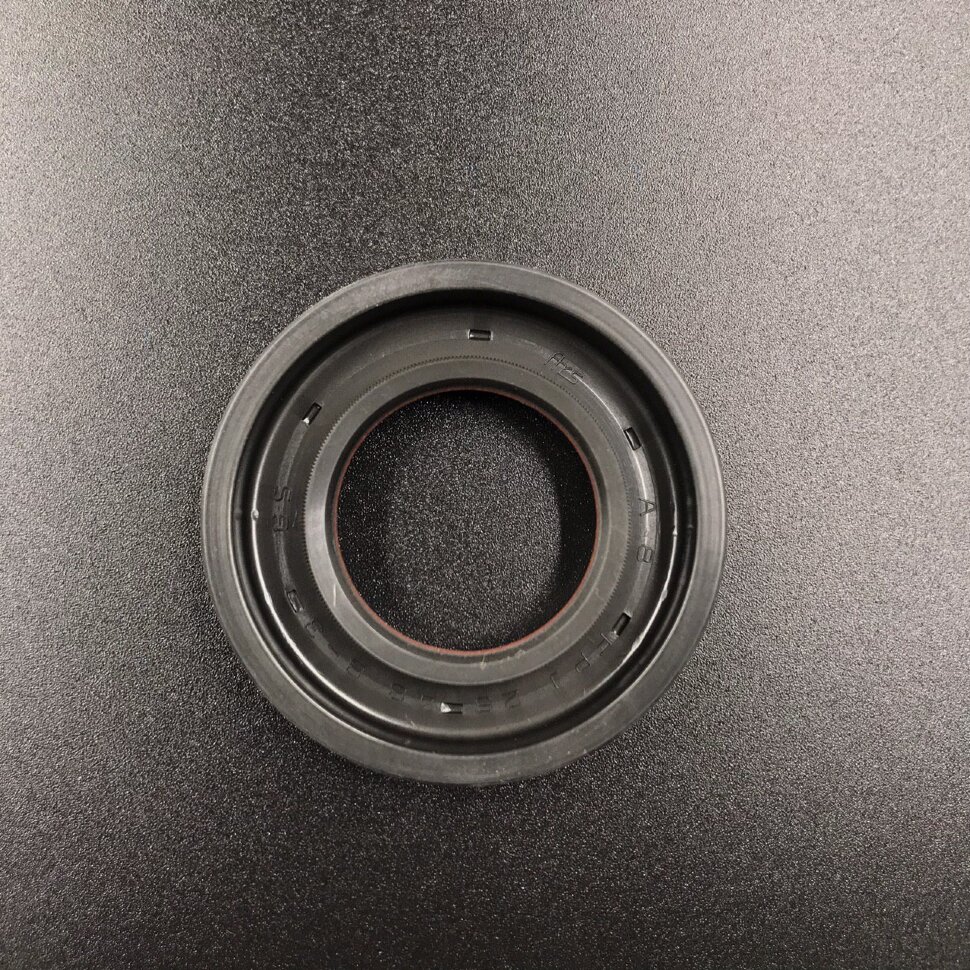 картинка Сальник Yamaha (93102-25008; 93102-25M28) (25x48x8) (Yamaha)