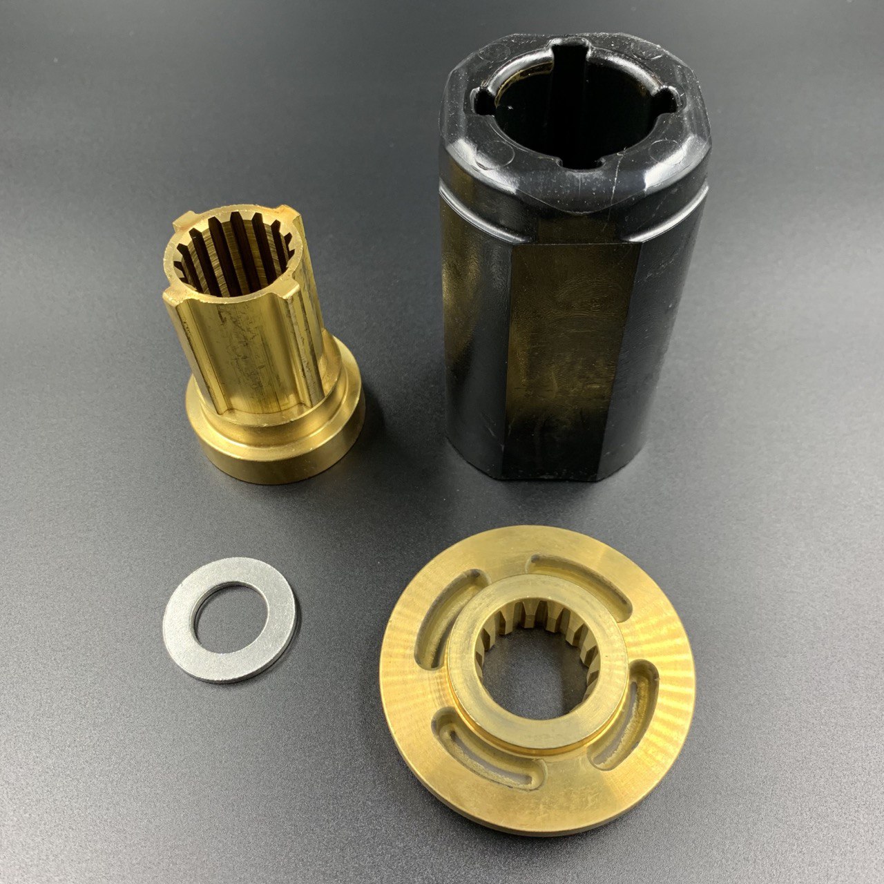 картинка Втулка гребного винта Yamaha 60-115 (Michigan)