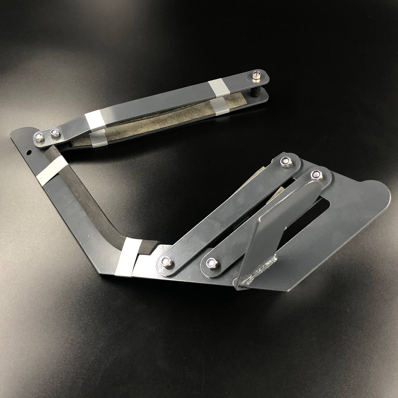 картинка Защита редуктора Yamaha 9.9.-15 (Базовая, серая)