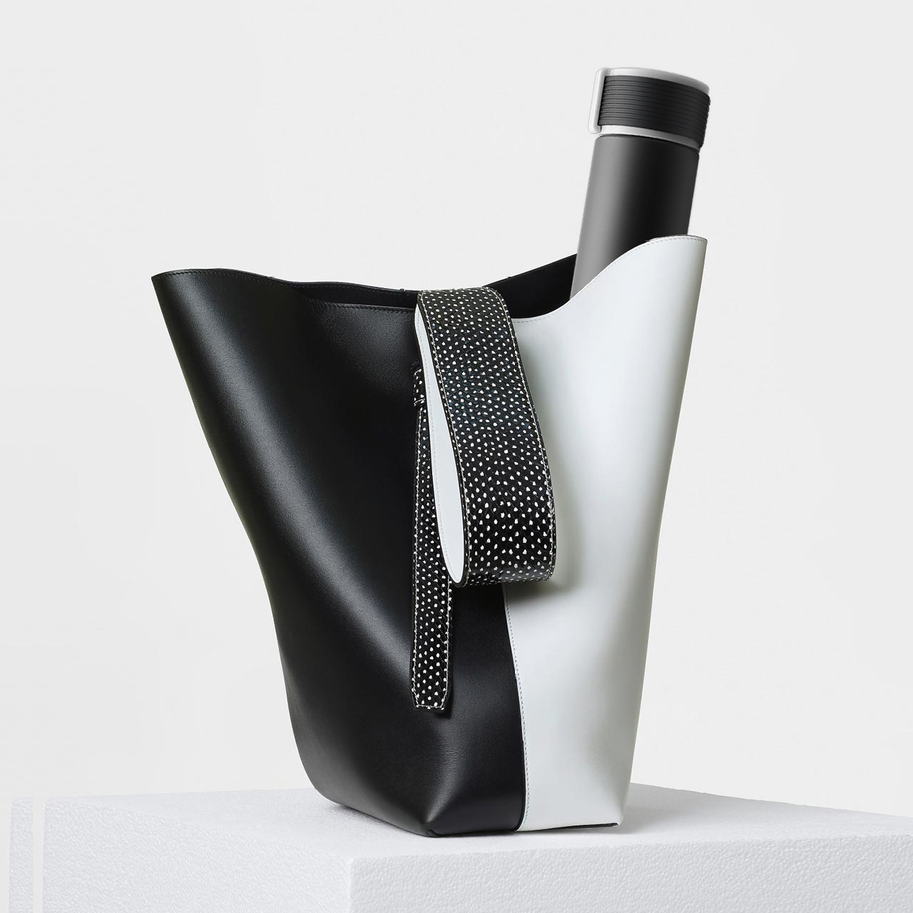 картинка Термос SKINNY MINI, 230 мл, черный