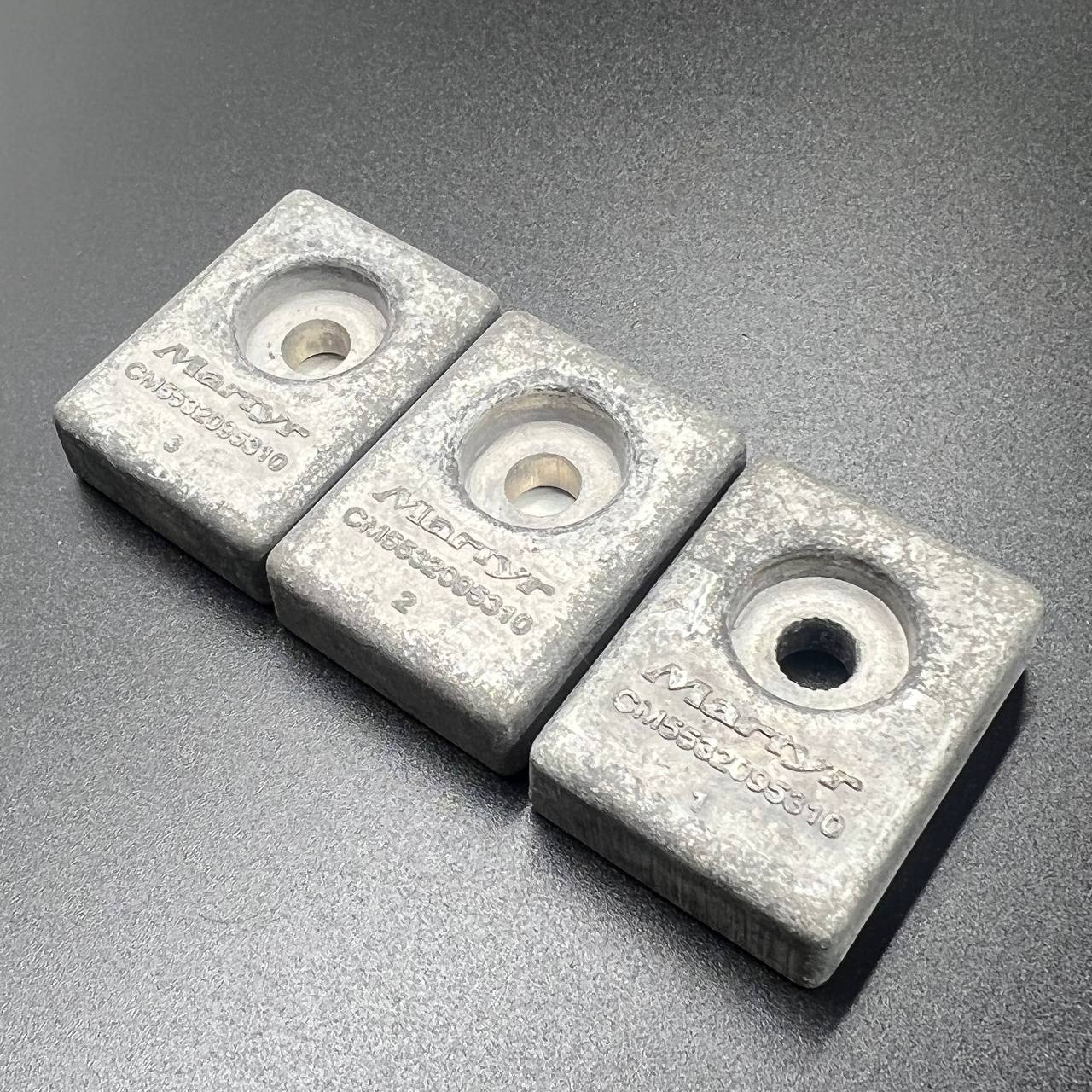 картинка Комплект анодов Suzuki 150-350 MG (Магниевый) (CMSZ150350KIT) (MARTYR)