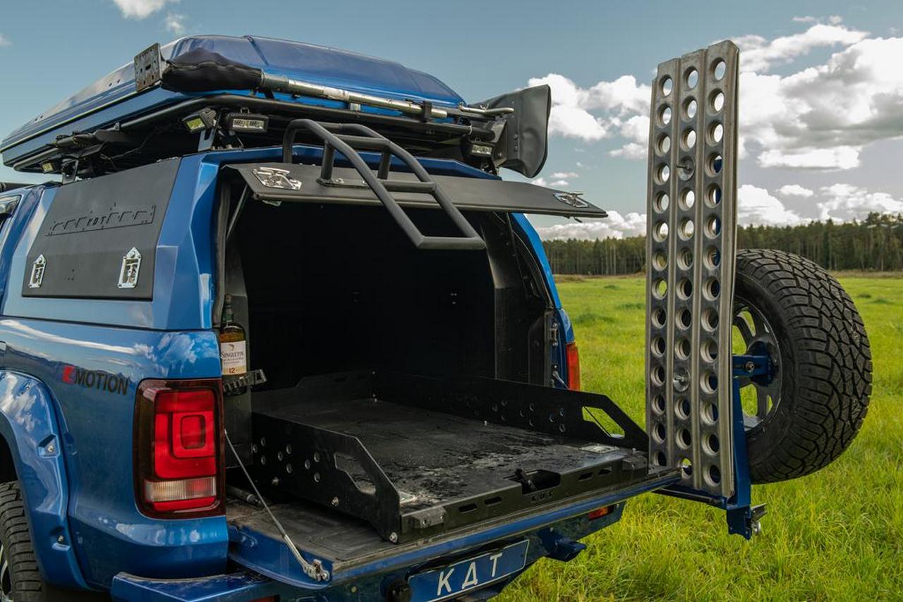 картинка Выкатная платформа узкая (алюминиевая) для средних пикапов