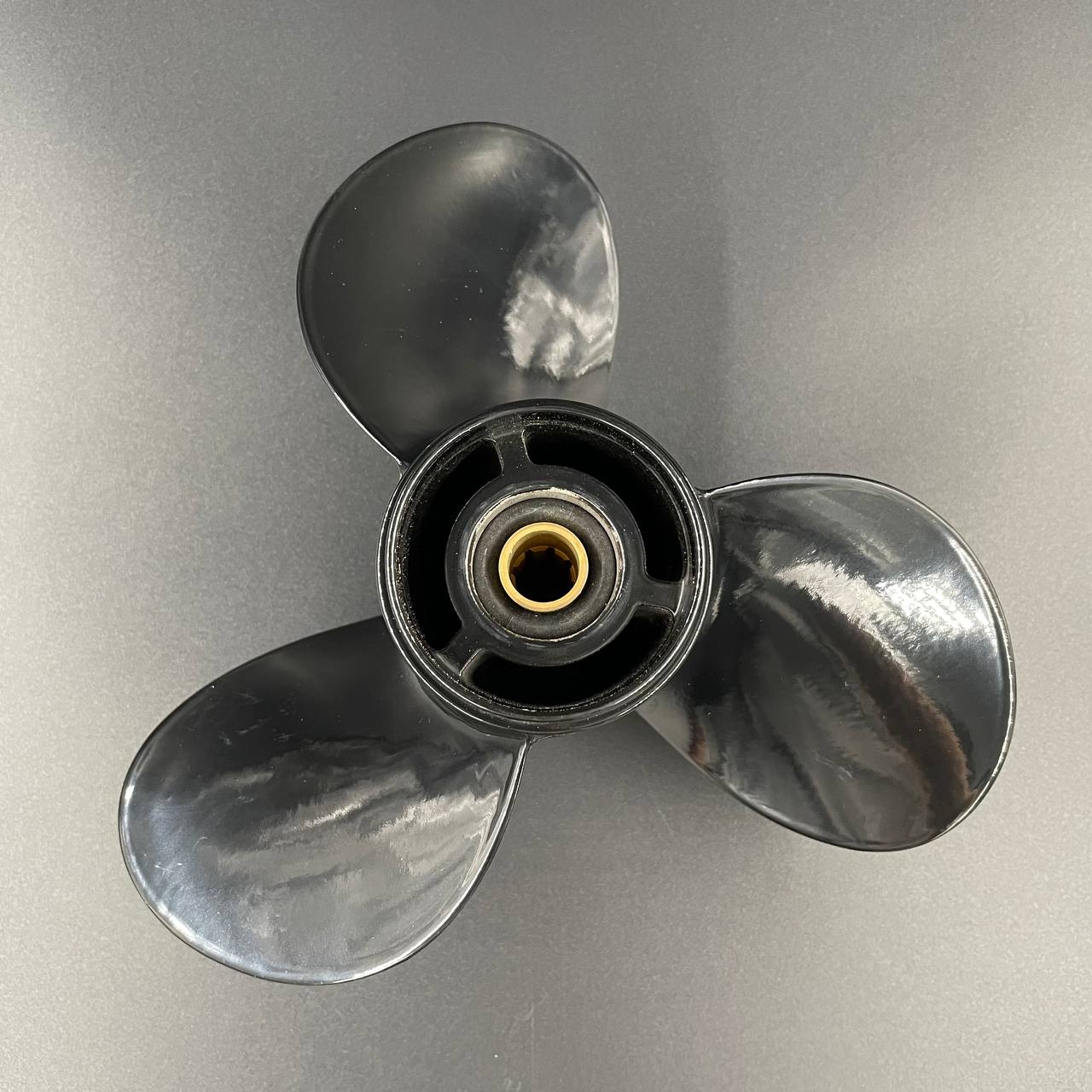 картинка Гребной винт Mercury 6-15 Sema (3х9-1/4х12) (Polastorm)