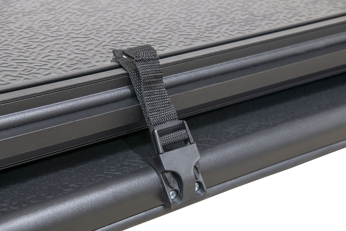 картинка Крышка кузова Toyota Hilux Revo 2015+, трёхсекционная, алюминиевая, черная 