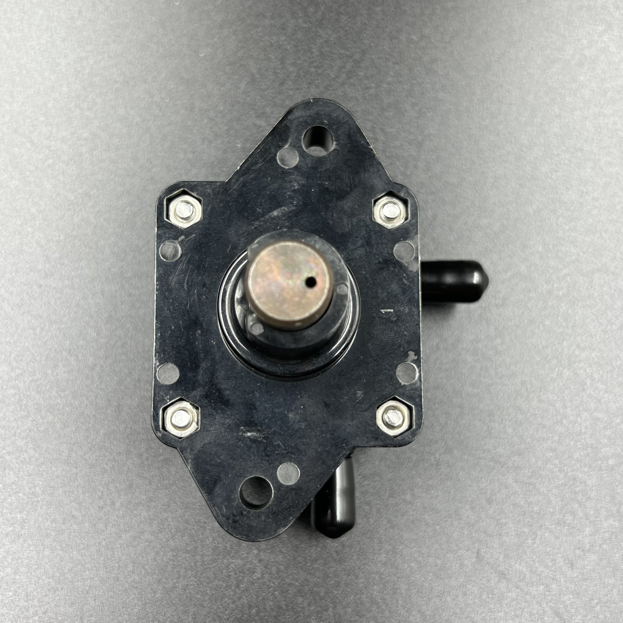 картинка Топливный насос (в сборе) Tohatsu 9,9-18, MFS20 (Omax)