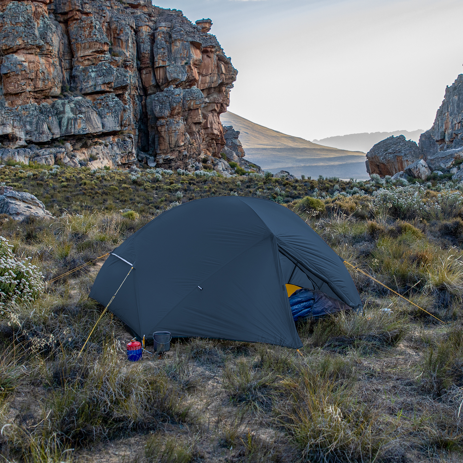 картинка Палатка Naturehike Mongar 2-местная, алюминиевый каркас, сверхлегкая, ярко-синяя