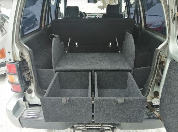 Органайзер "Экспедиция" для Mitsubishi Pajero 2 Черный
