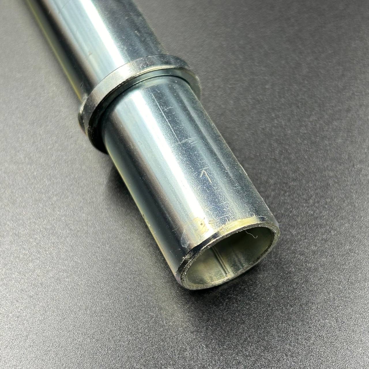 картинка Ось задней подвески Yamaha Vk540 (Yamaha)