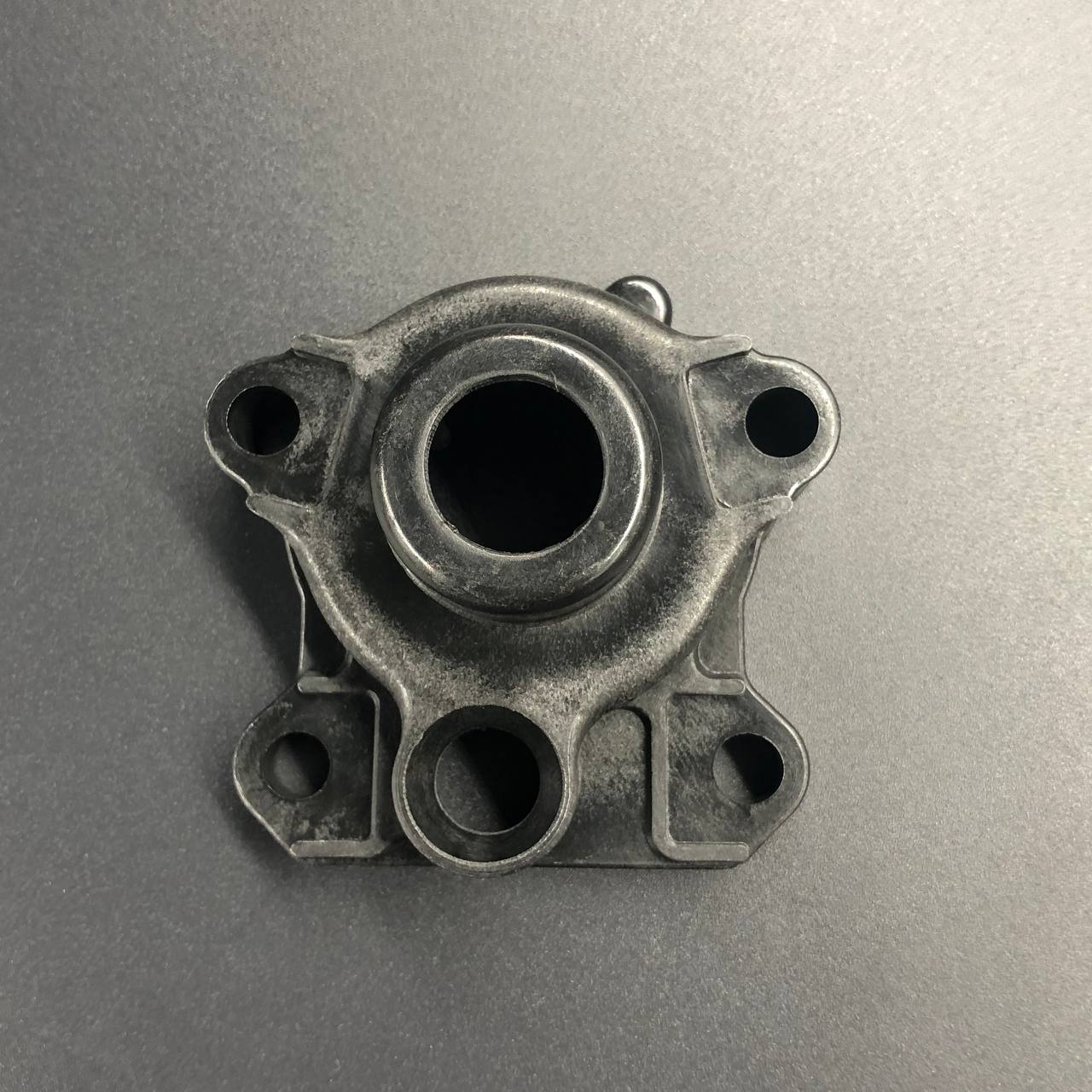 картинка Корпус помпы охлаждения Yamaha 60-70 (PREMARINE)