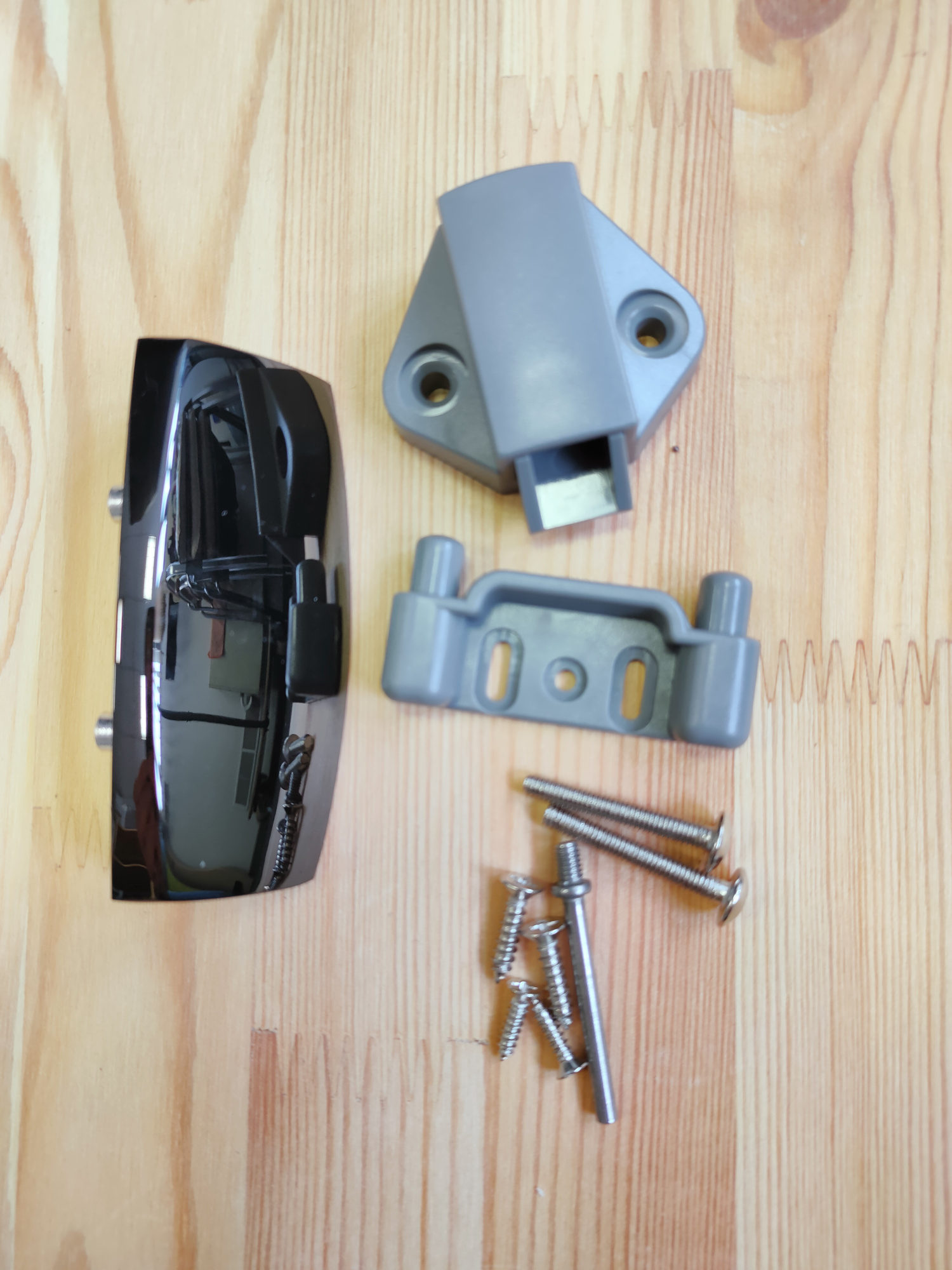 картинка Ручка-замок мебельная BL07-GB (антрацит)