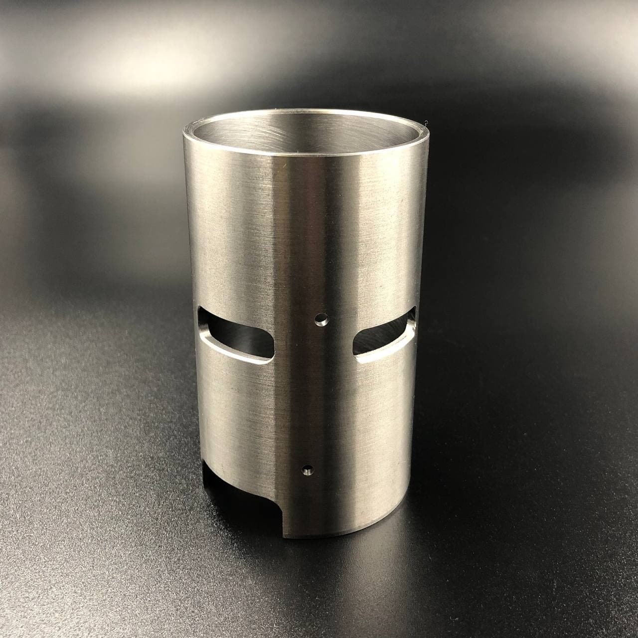 картинка Гильза цилиндра Yamaha 9.9-15 (682-10935-00) (Omax)