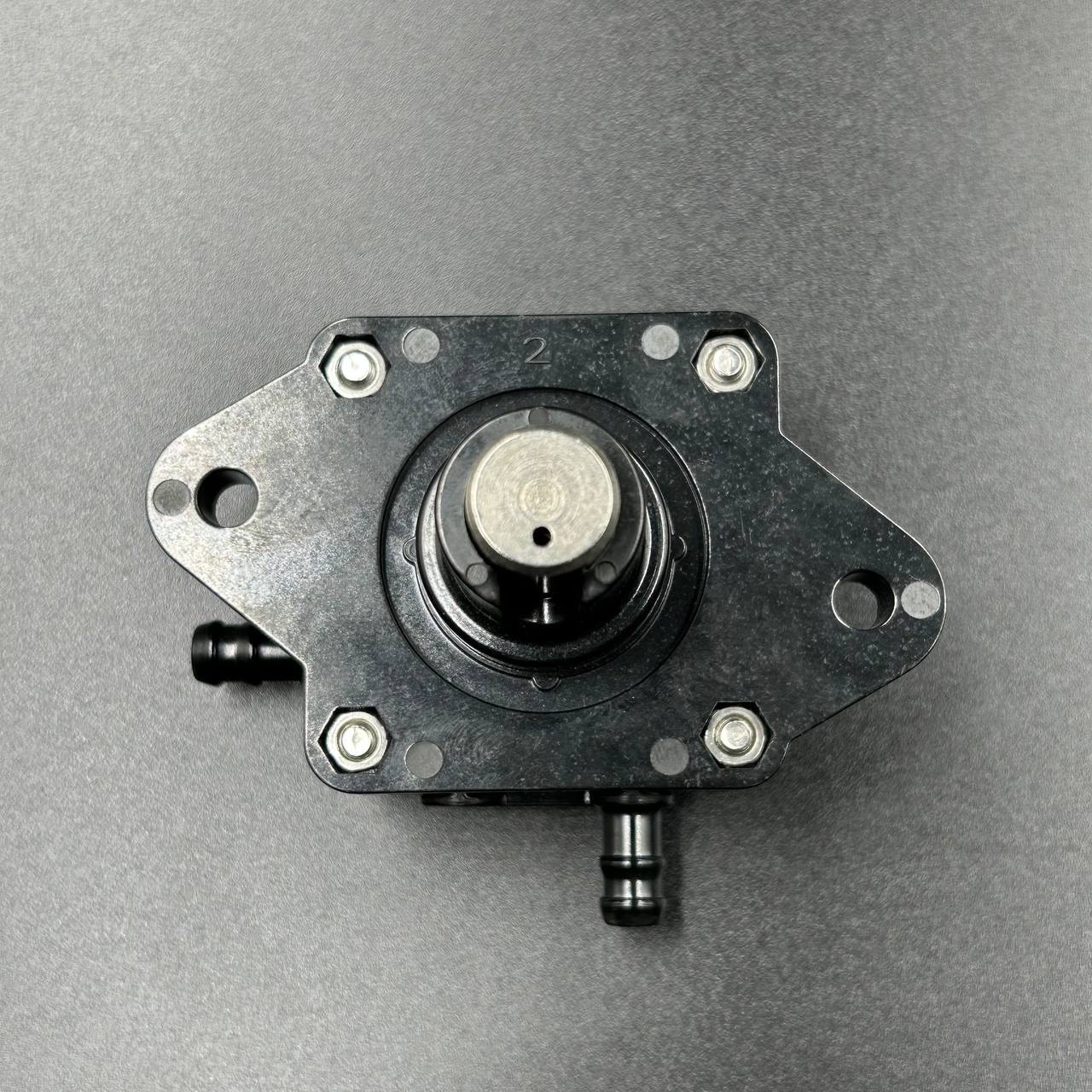 картинка Насос топливный Suzuki DF100-140, DF40-140(A)  (Kacawa)