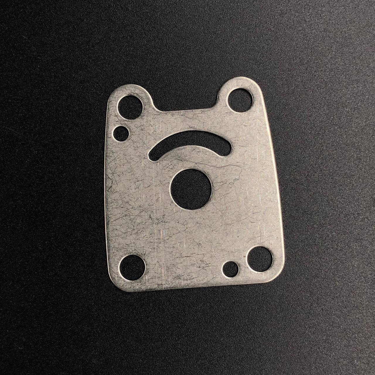 картинка Пластина помпы охлаждения Yamaha 3 (PREMARINE)