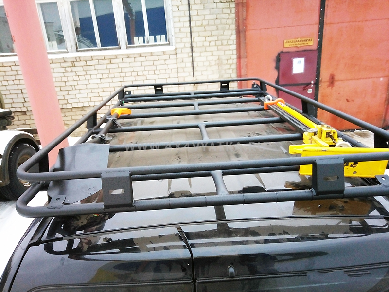 картинка Багажник на Toyota Land Cruiser 100/105