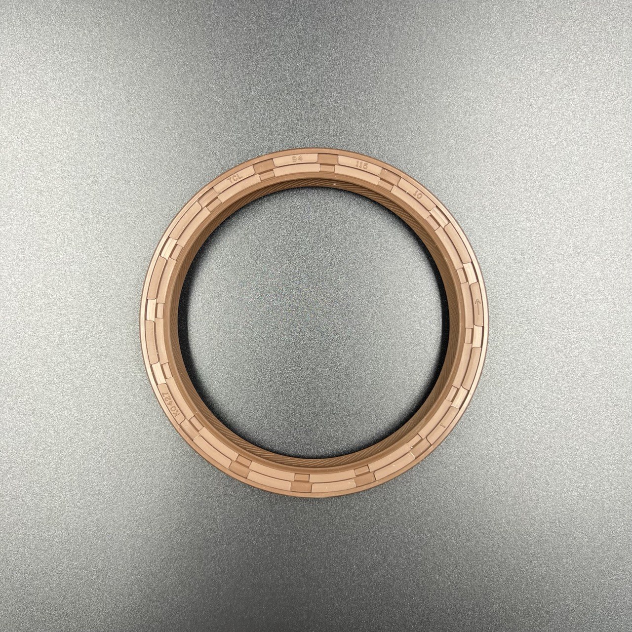 картинка Сальник коренной цельные Mercruiser 3,0-5,7 (Omax)