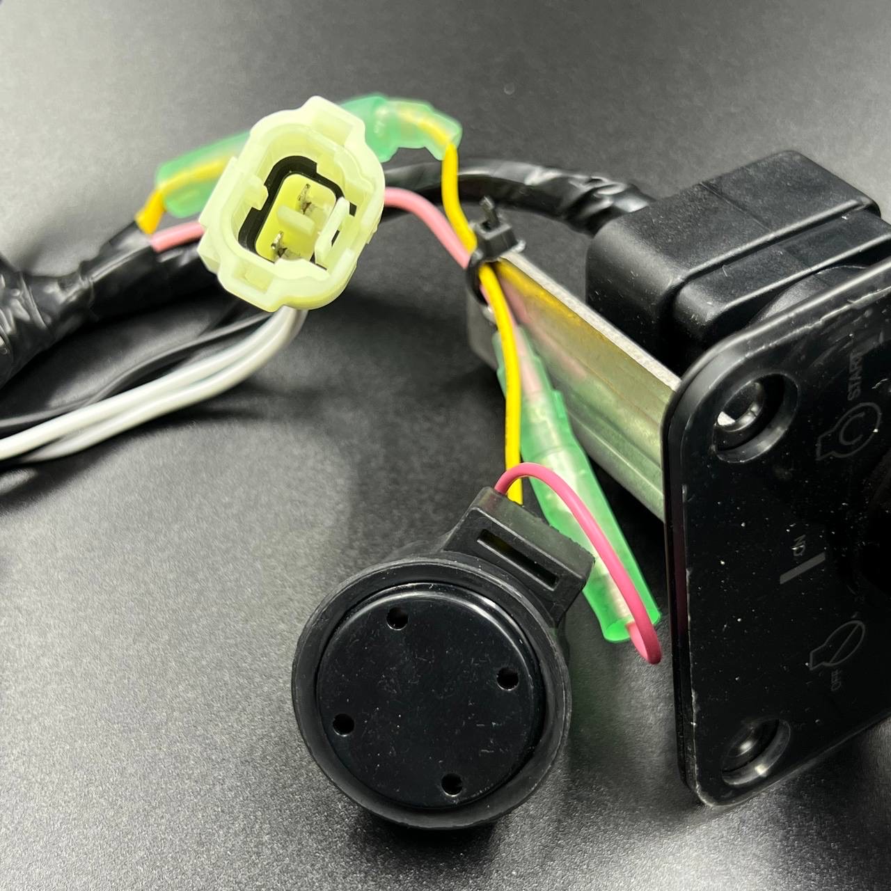 картинка Панель c замком зажигания Yamaha F250-350 (PWB)