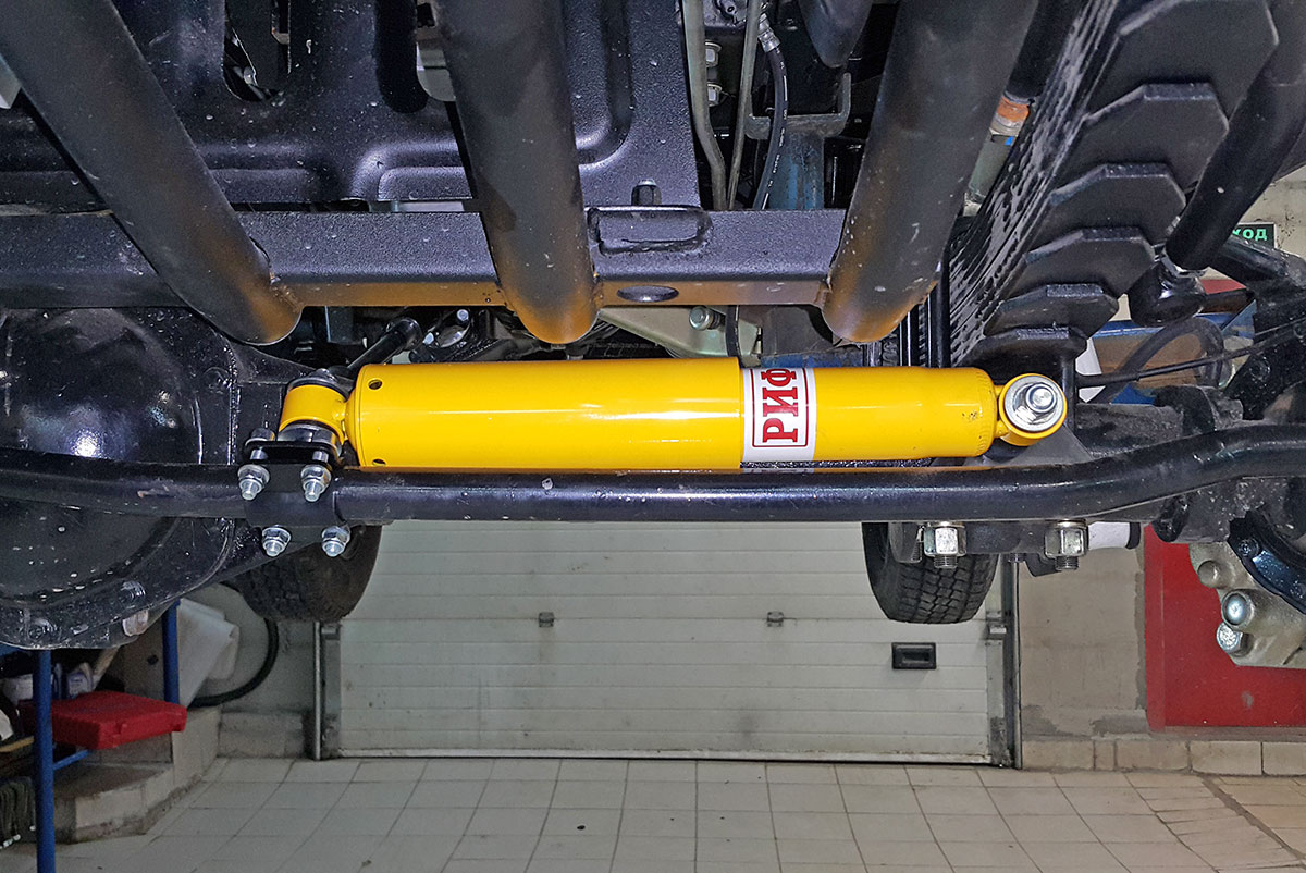 картинка Демпфер рулевой РИФ с кронштейнами для УАЗ Буханка