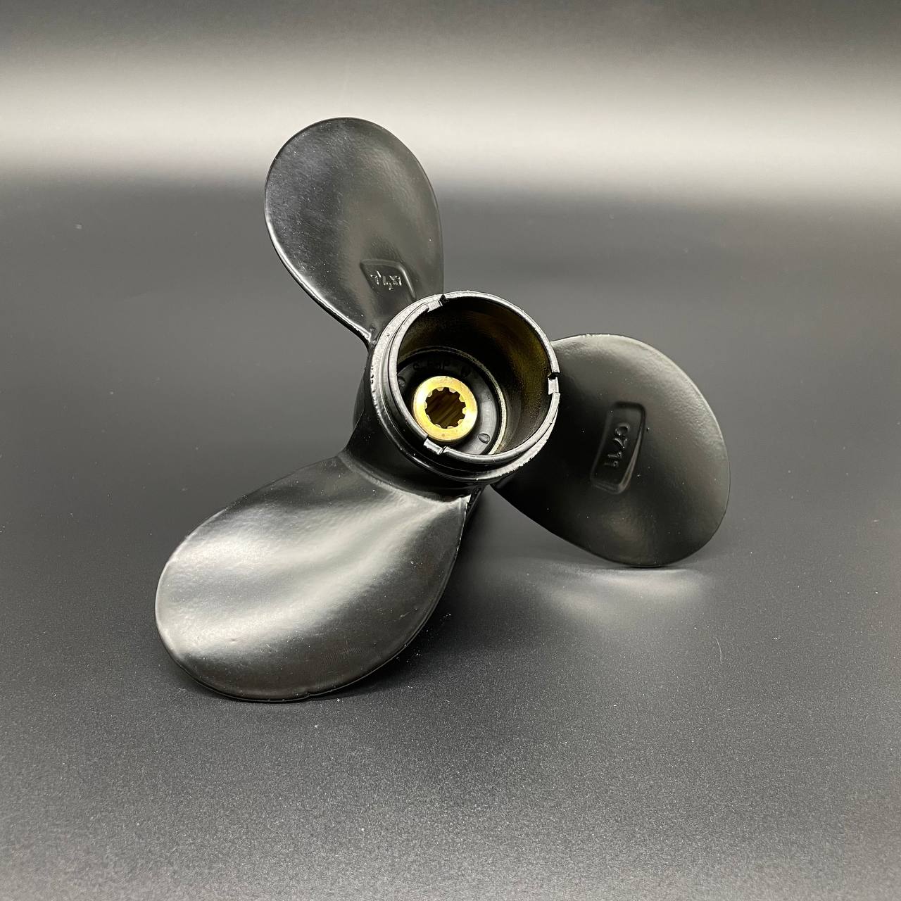 картинка Гребной винт Suzuki DF4-DF6, DF4A-DF6A (3x7-1/2x7) (PREMARINE)