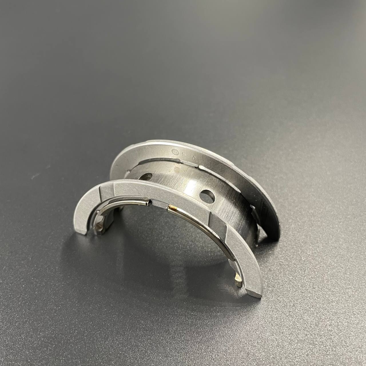картинка Вкладыш коренной Yamaha F75-115 (Red) (6D8-11418-20) (Yamaha)