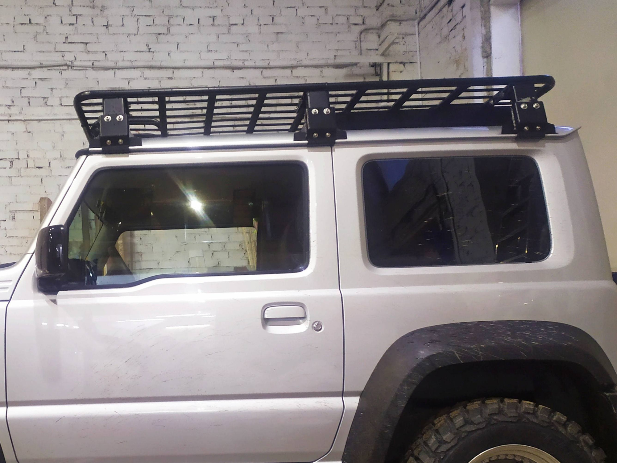 картинка Багажник-площадка алюминиевый - Suzuki Jimny