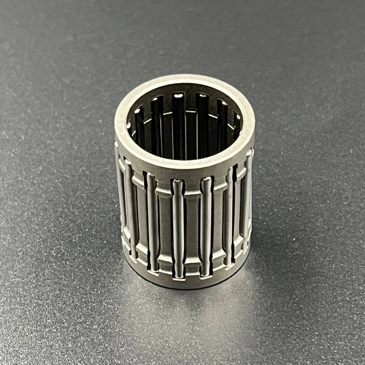 картинка Подшипник поршневой Tohatsu 30-50 (17x21x27) (Omax)