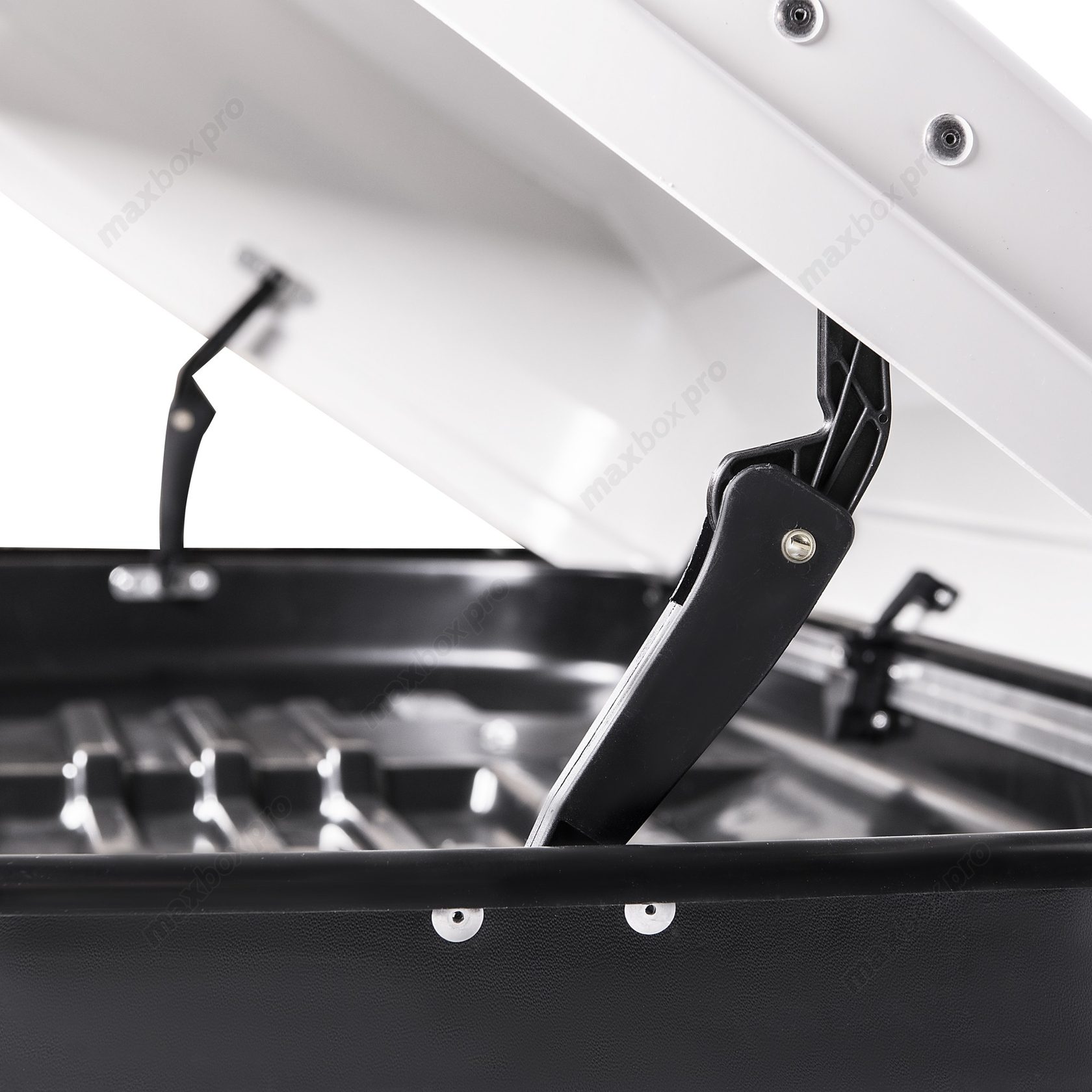 картинка Автобокс MaxBox PRO 460 (средний) белый глянцевый