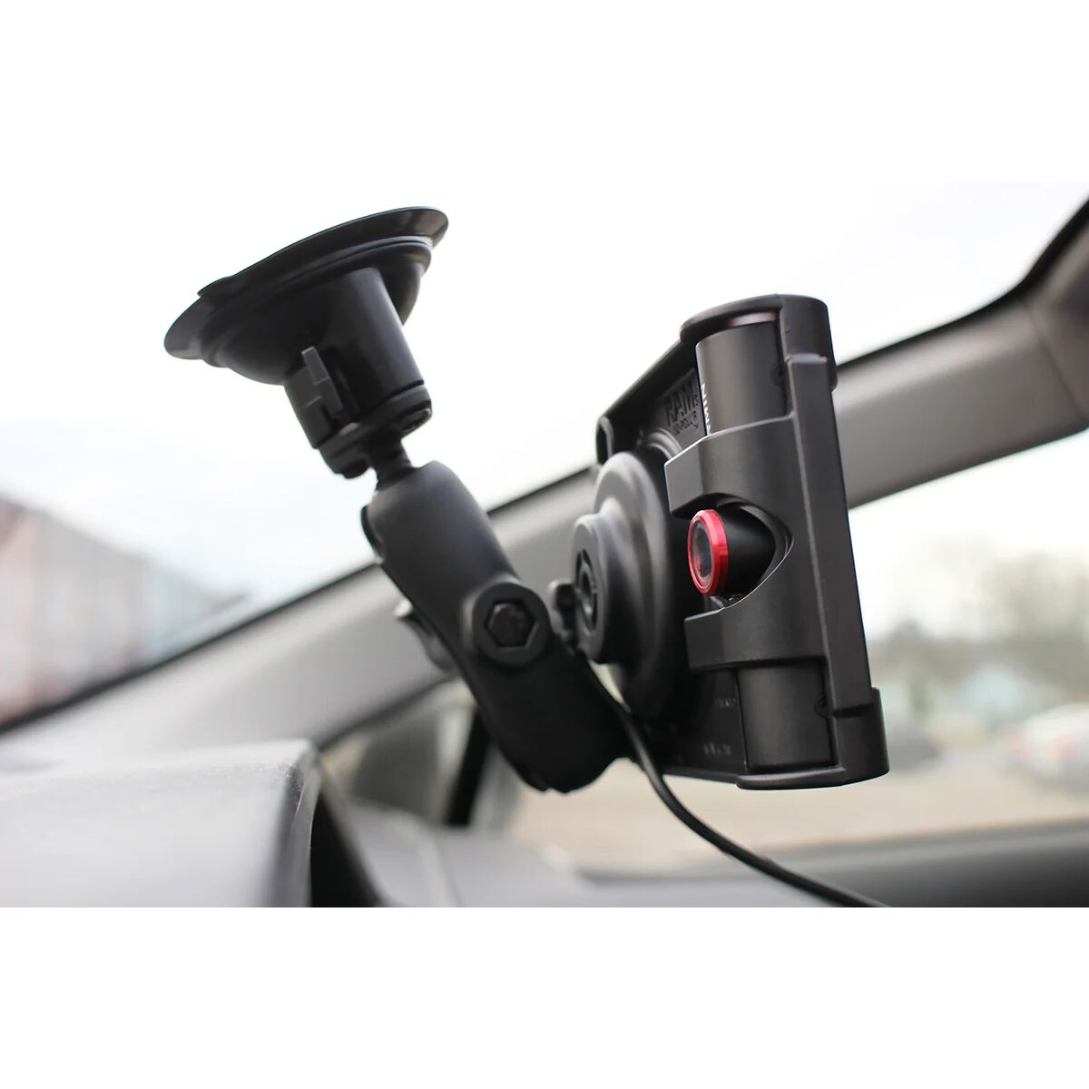 картинка RAM-B-HOL-GA68LU держатель RAM для Garmin nuviCam и dēzlCam