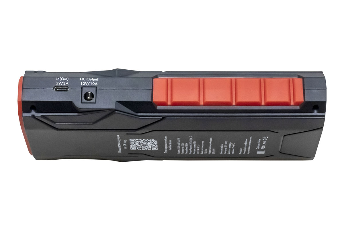 картинка Устройство пуско-зарядное портативное ReVolter QUASAR 12V 12000 mAh