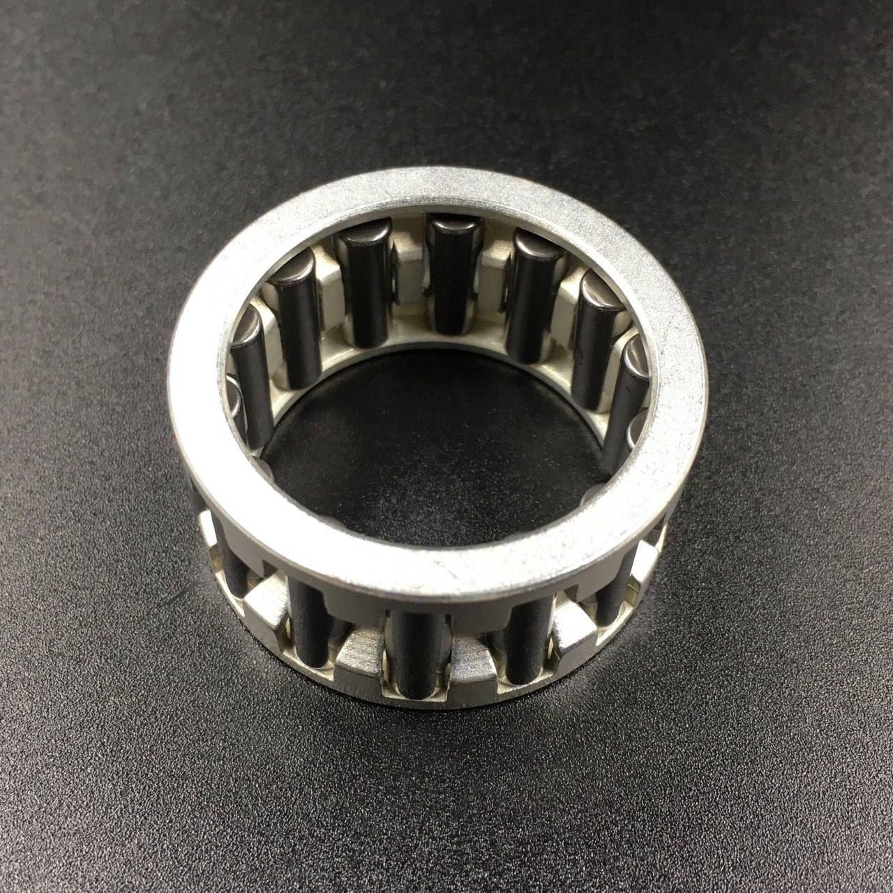 картинка Подшипник шатунный Yamaha 60-70 (27x36x18) (Omax)