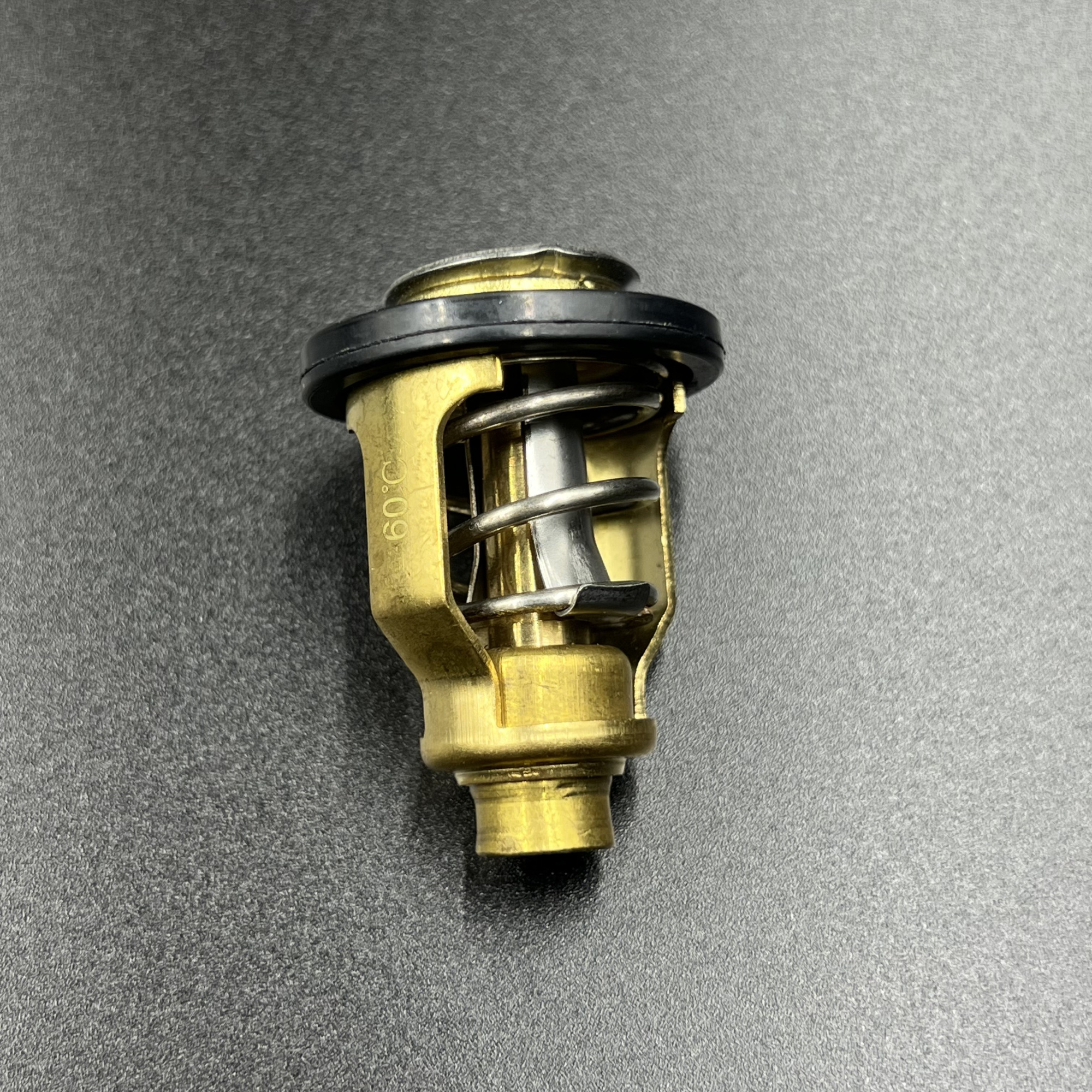 картинка Термостат Suzuki DF90-300, DF70-90 60℃ (17670-90J01) (PREMARINE)