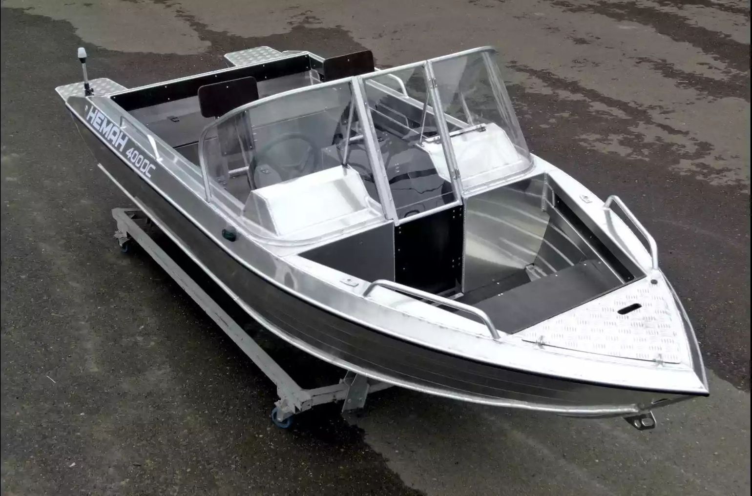картинка Моторная лодка, Neman 400 DC