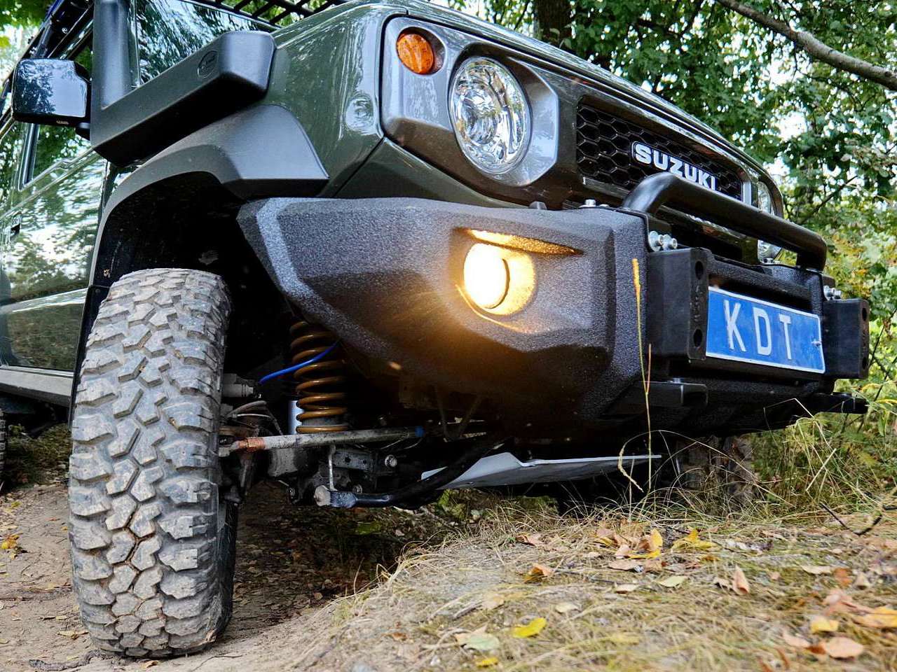 картинка Передний силовой бампер со скрытой установкой лебедки - Suzuki Jimny