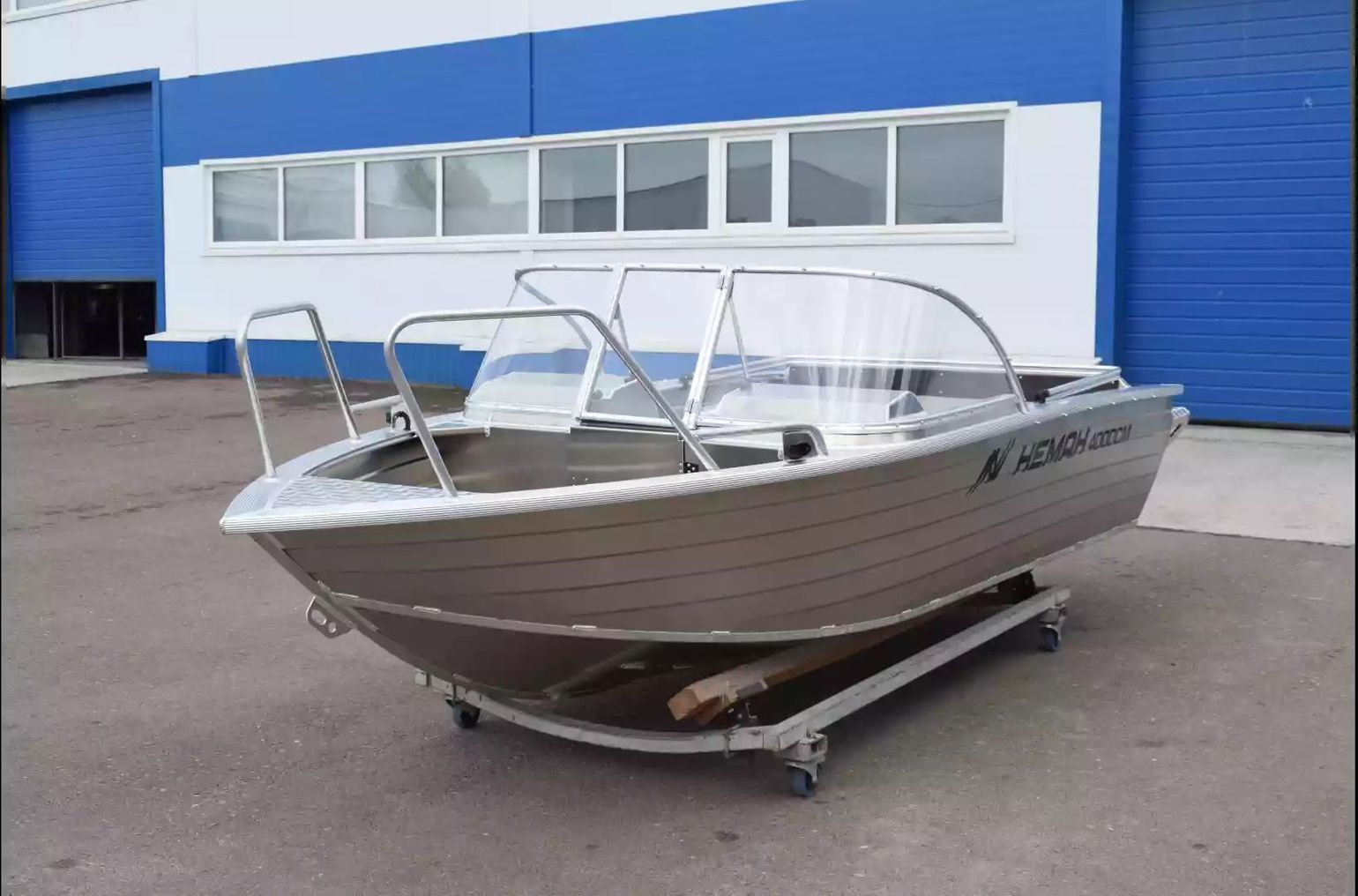 картинка Моторная лодка, Neman 400 DCM NEW