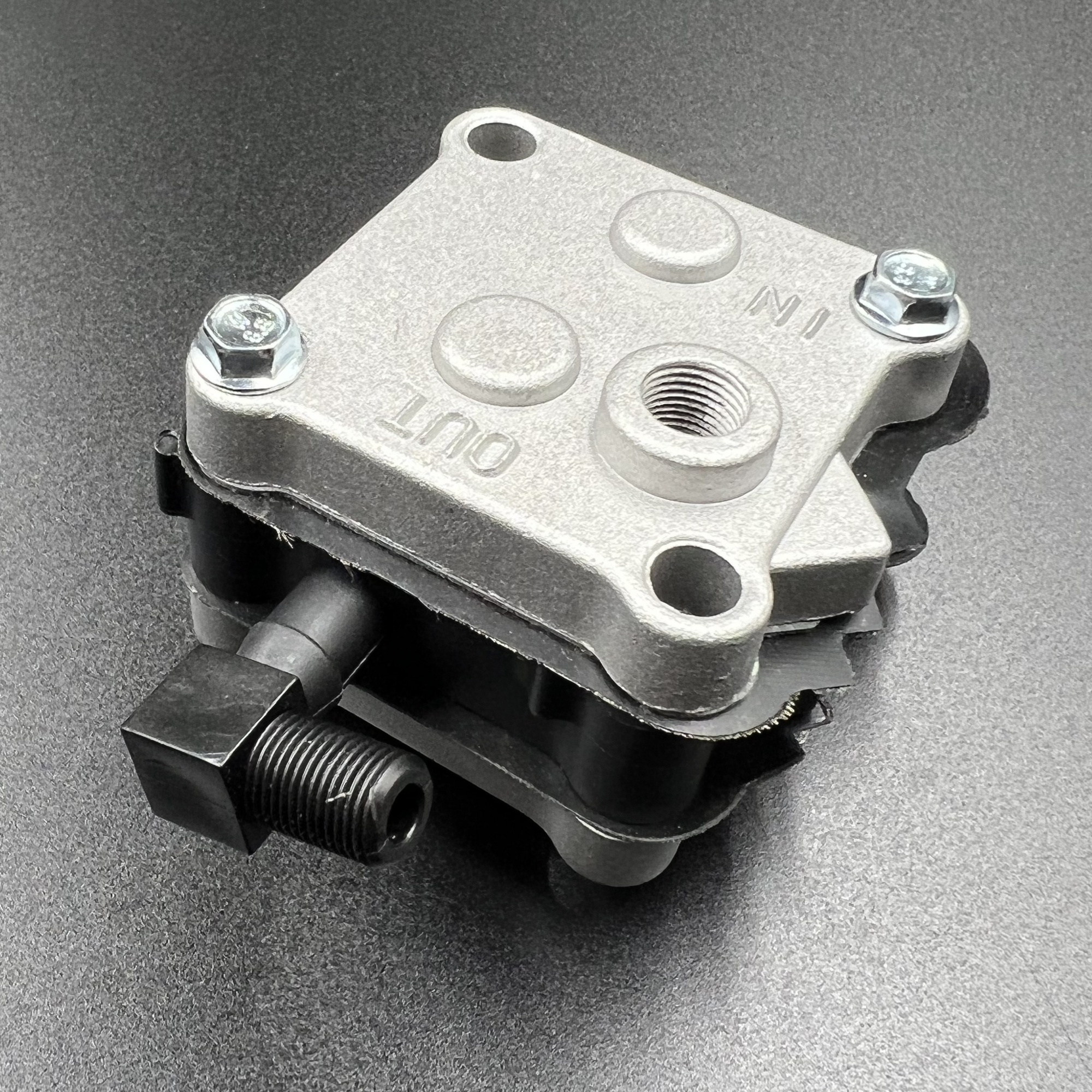 картинка Топливный насос Mercury 150-250 (PREMARINE)