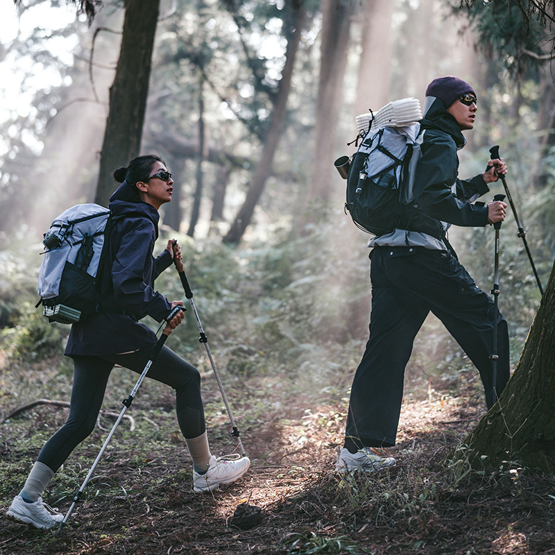 Рюкзак туристический Naturehike Helium Series 30+5 л, серо-белый