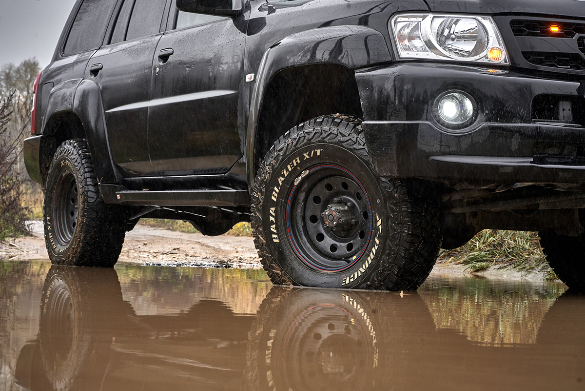 картинка Пороги РИФ силовые Nissan Patrol Y61 2004+ (АКПП)