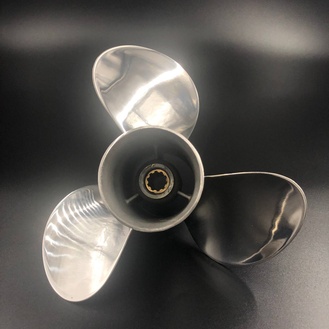 картинка Гребной винт Yamaha 20-30, F20-25 (3x9-7/8x13) (Сталь)