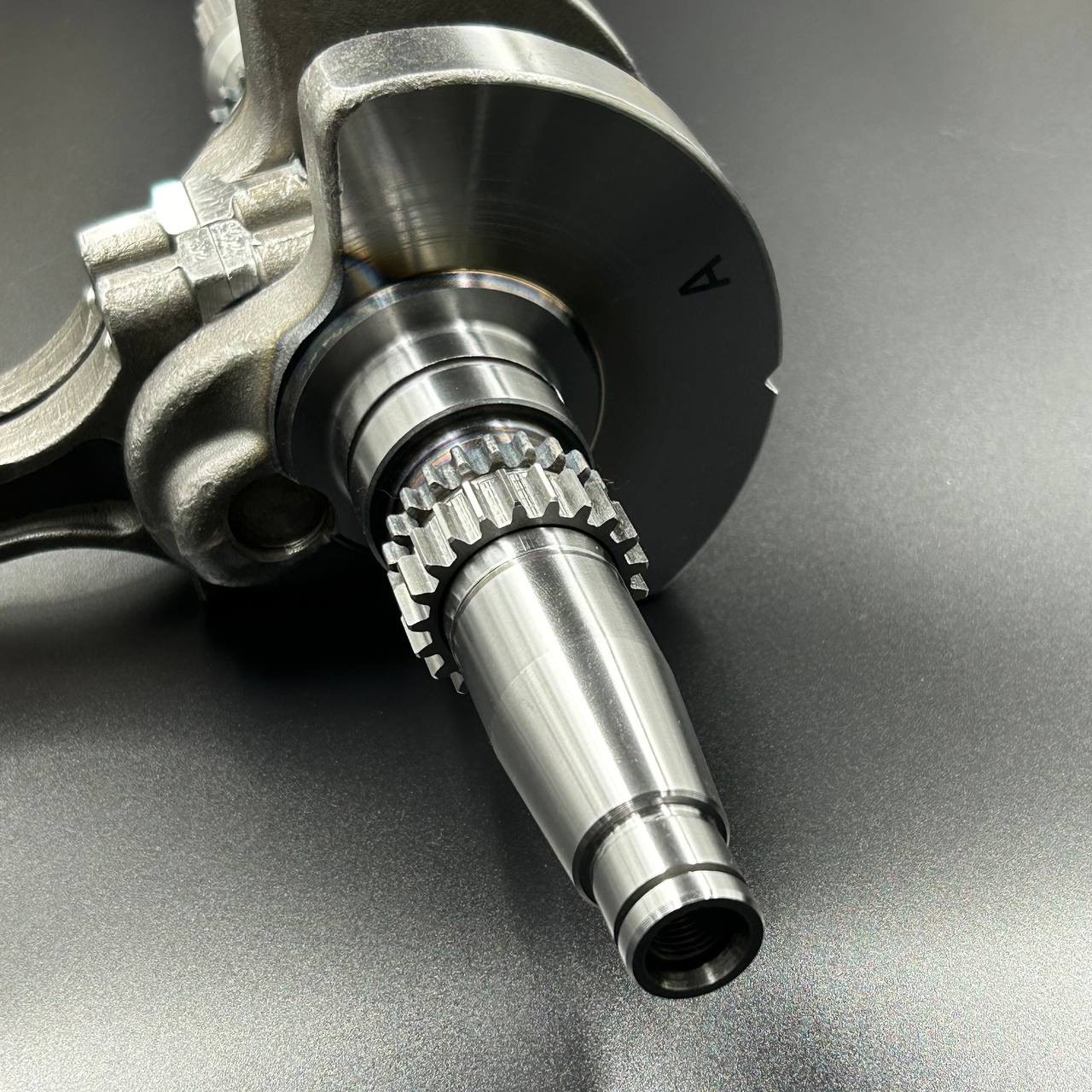 картинка Коленвал в сборе CFM 800, X8, Z8  (ZIBO)