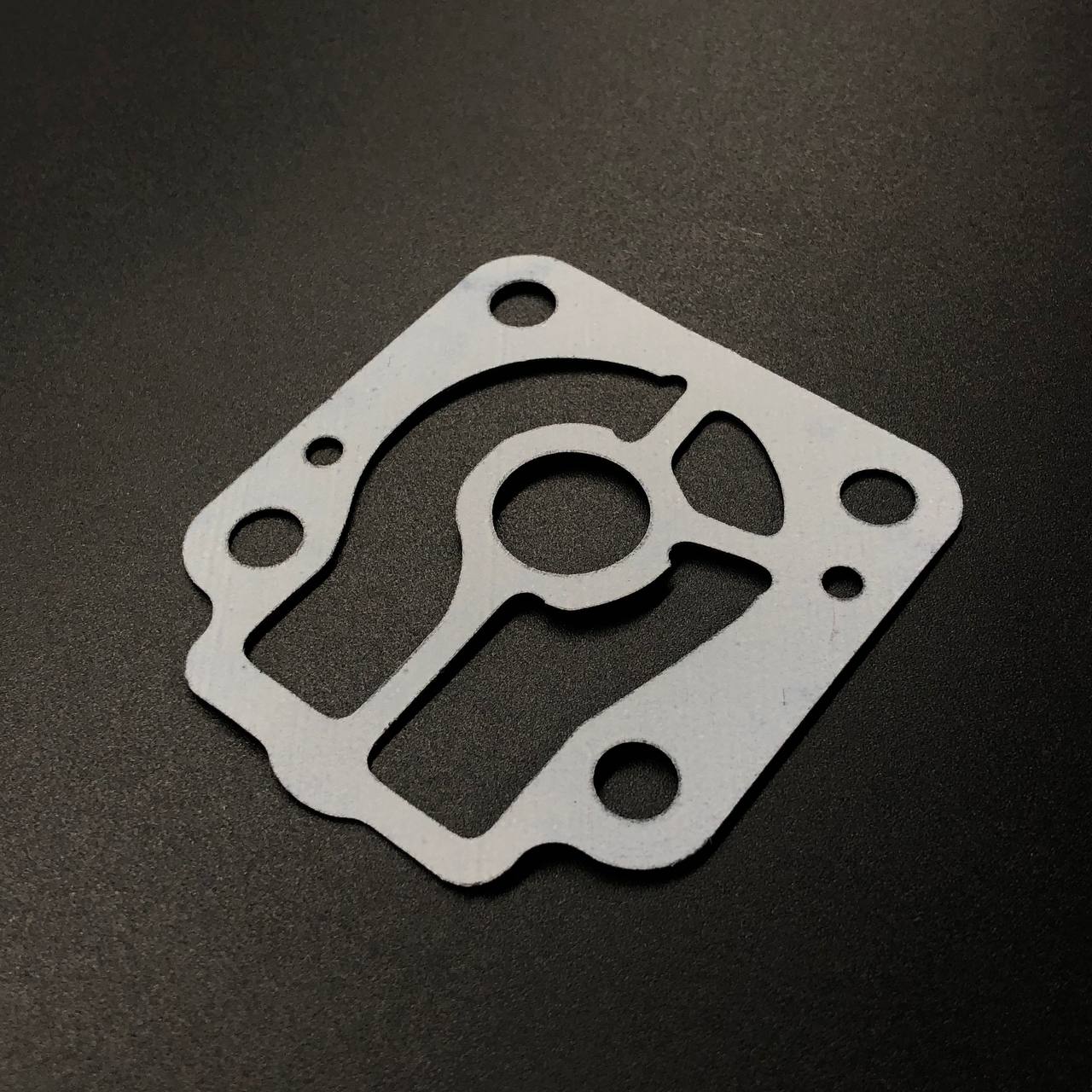 картинка Прокладка под пластину помпы охлаждения Tohatsu 40-50 (PREMARINE)