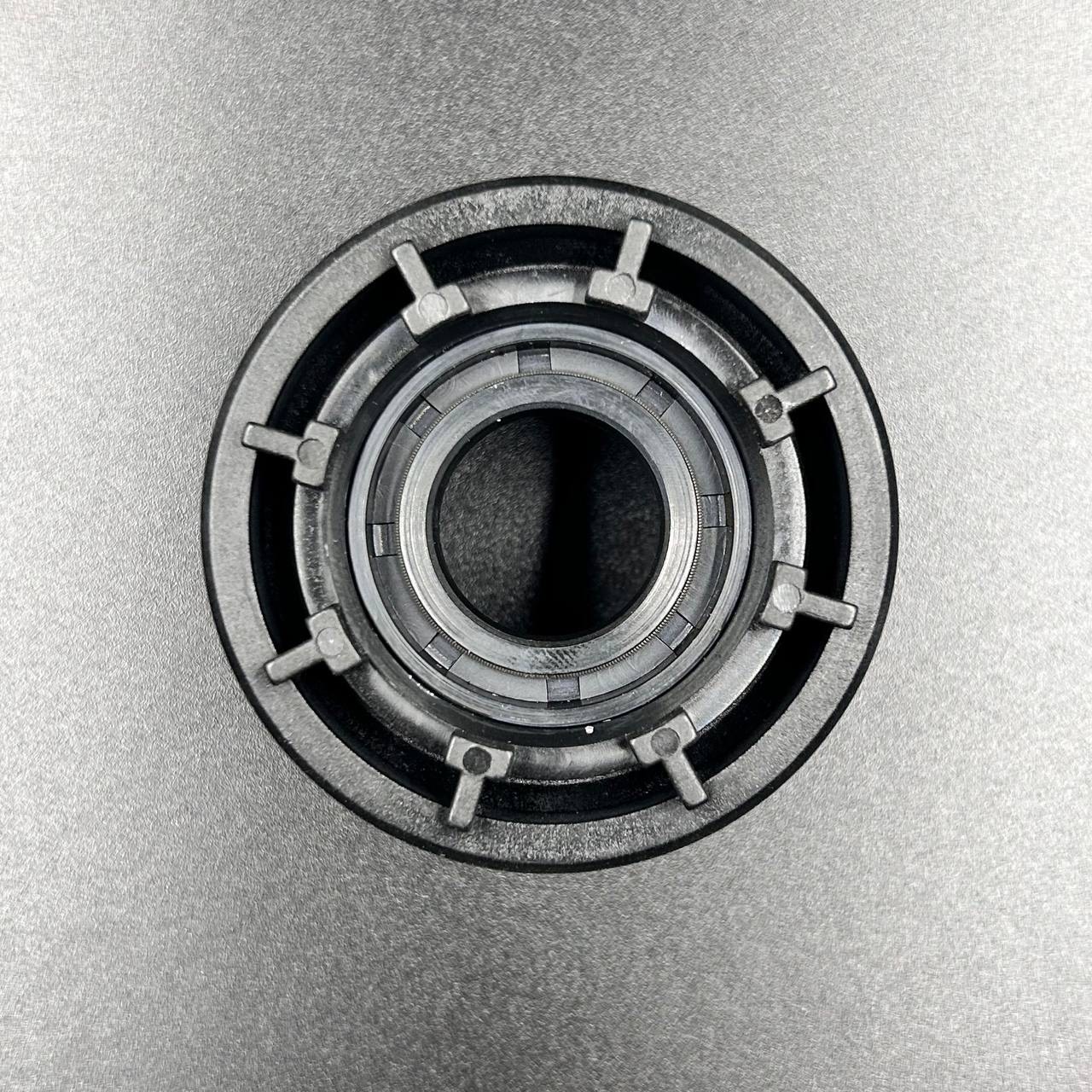 Основание помпы Mercury 135-275 4-STROKE VERADO (PREMARINE)