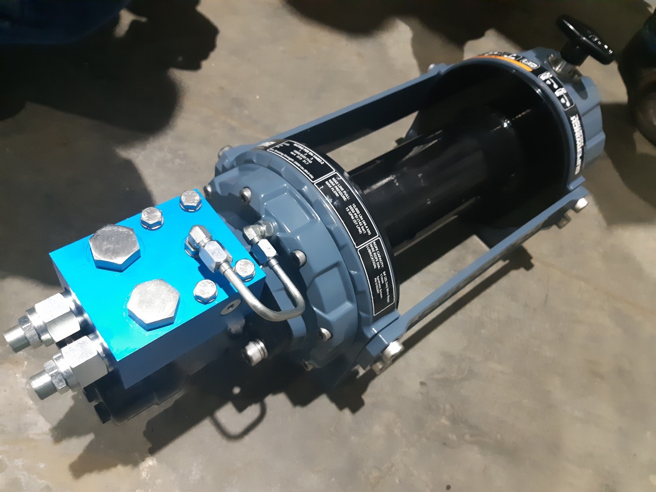 картинка Гидравлическая лебедка Superwinch 10-W-HY планетарная