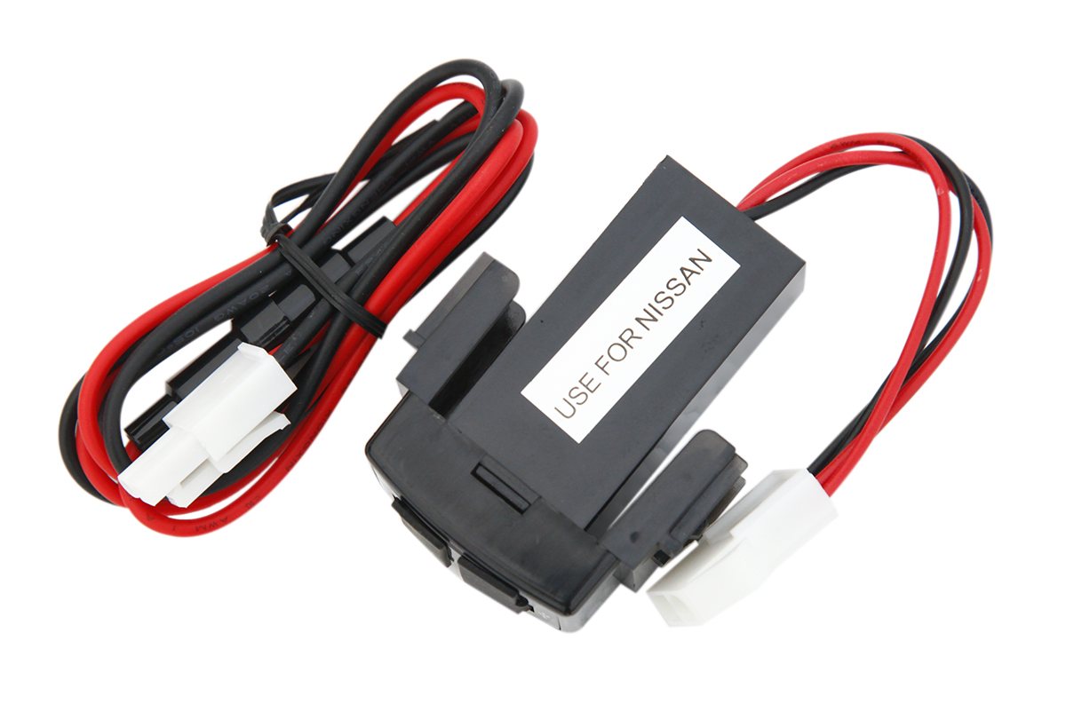 картинка Розетка USB РИФ 3,1A для Nissan 35x13