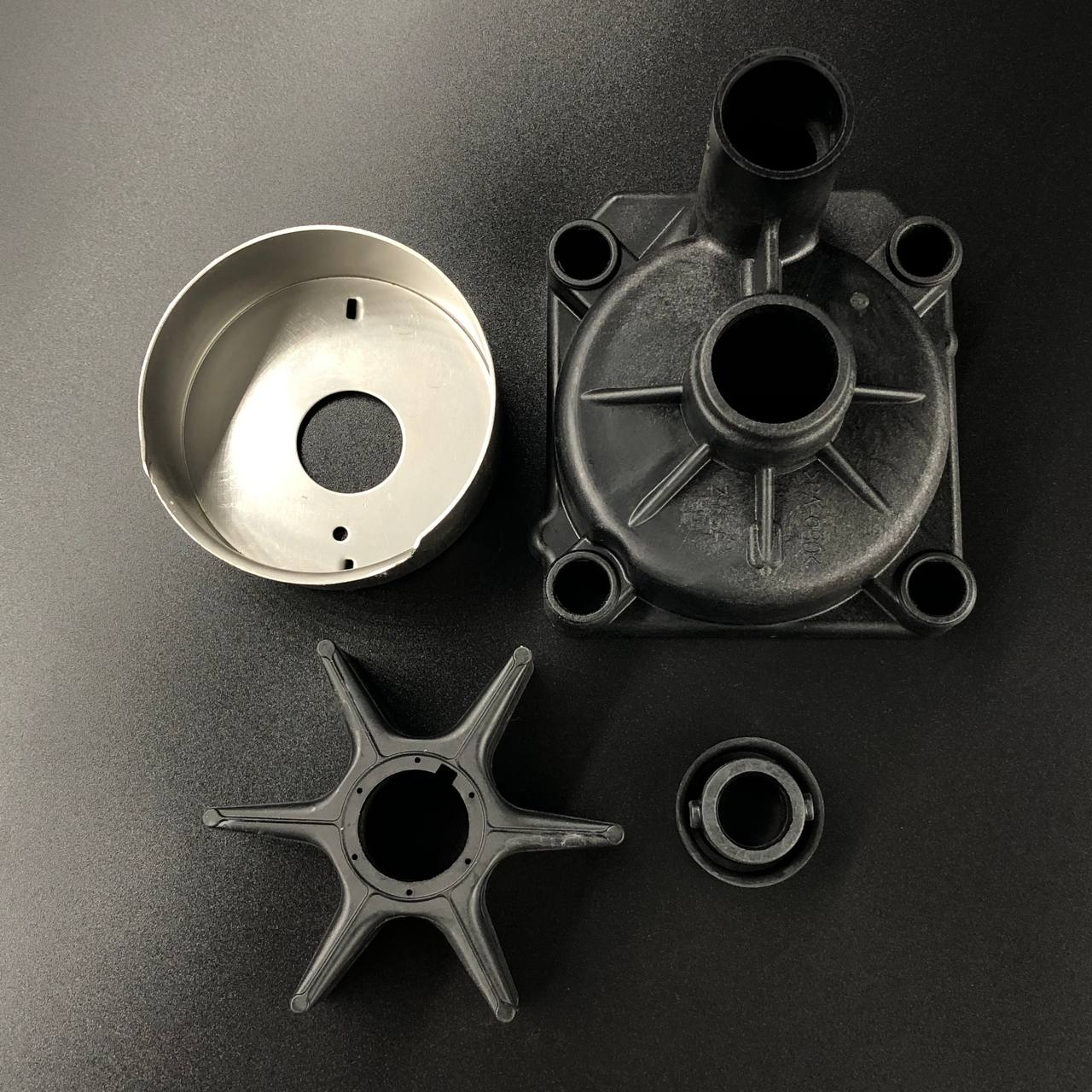 картинка Ремкомплект помпы охлаждения Honda BF135-150 (с корпусом) (Honda)