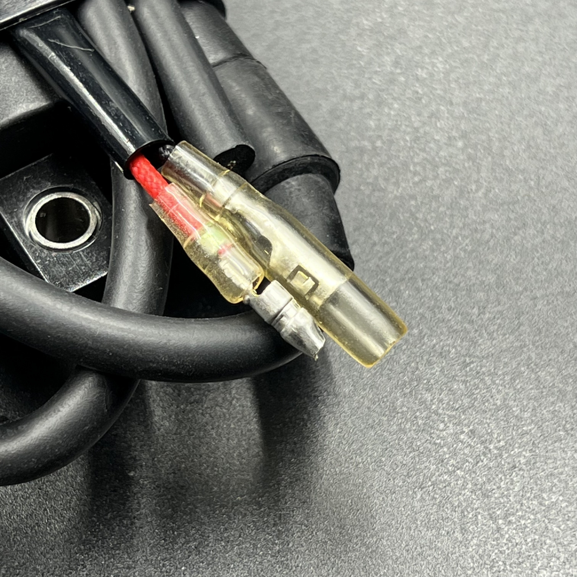 картинка Катушка зажигания высоковольтная Suzuki DT40, DF9.9-15 (KACAWA)