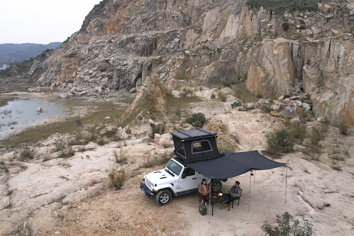 картинка Маркиза автомобильная Wild Land веерная 2,4х2,2 м (левая)