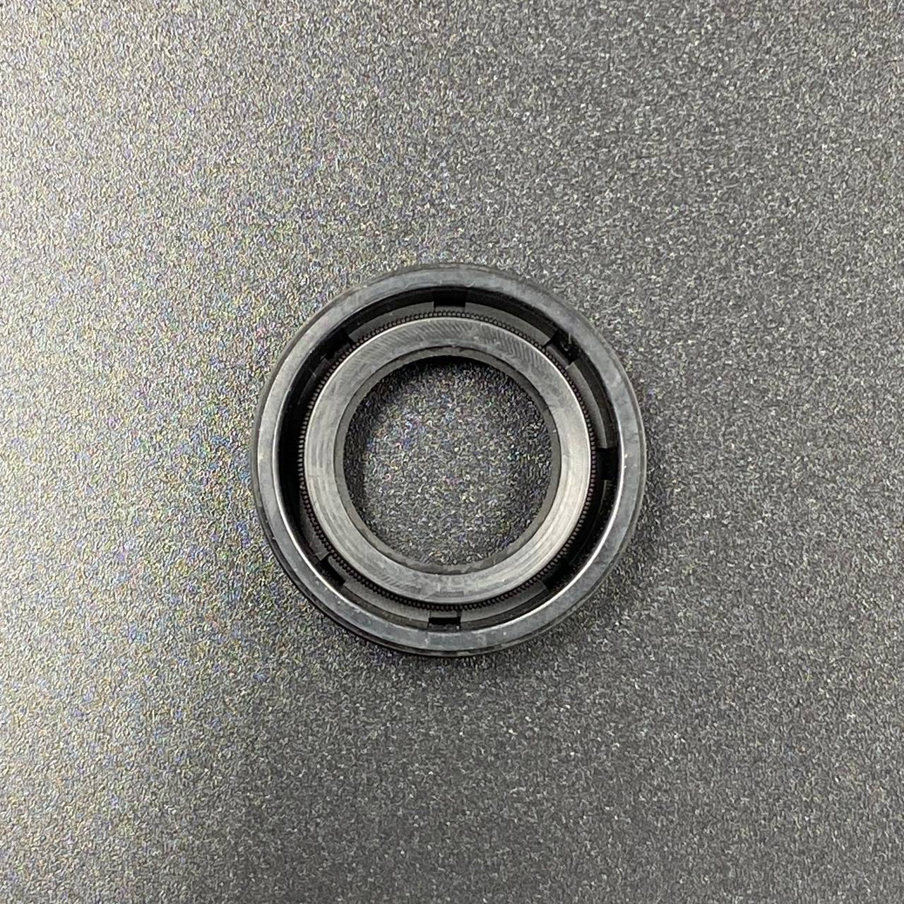 картинка Сальник Suzuki (09282-15008) (14.7x25x6.5) (KACAWA)