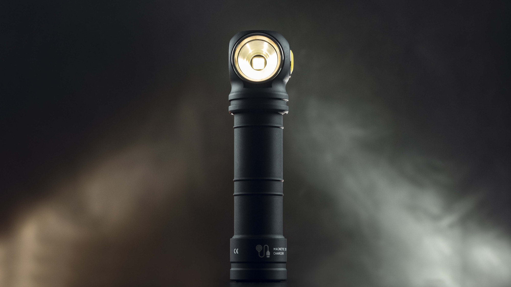 картинка Фонарь налобный Armytek Wizard C2 Pro Max LR White